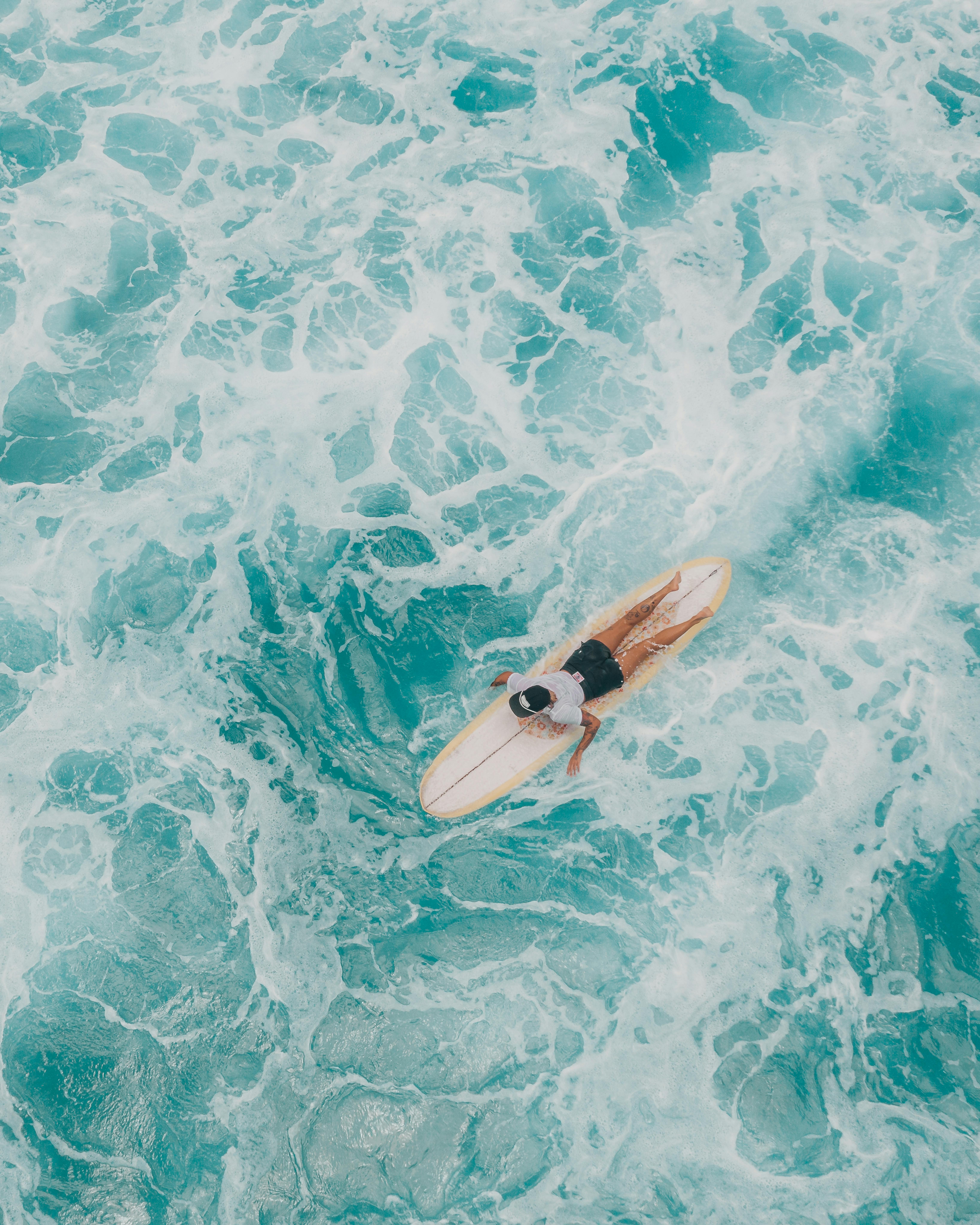 🌊 Surf Villa Chef & Shopping Manager – Eat, Surf, Repeat in Cascais, Portugal — Cascais, Portugal