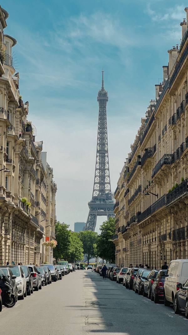 🏔️ Now Hiring — Kitchen, Front of House & Housekeeping, Les Gets, France (Winter 2026/27) — Les Gets, France